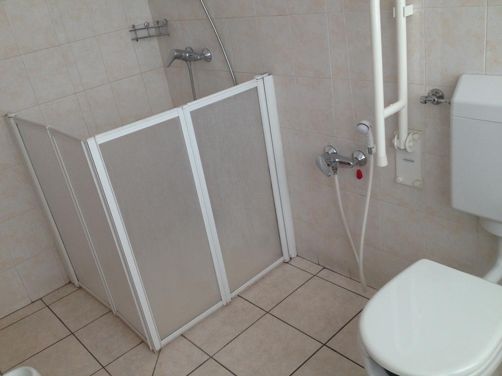 Hotel Belforte Varese Bagian luar foto