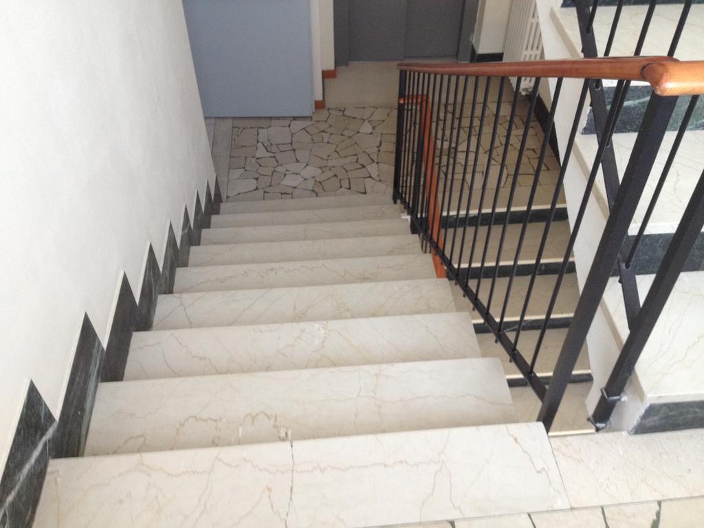 Hotel Belforte Varese Bagian luar foto