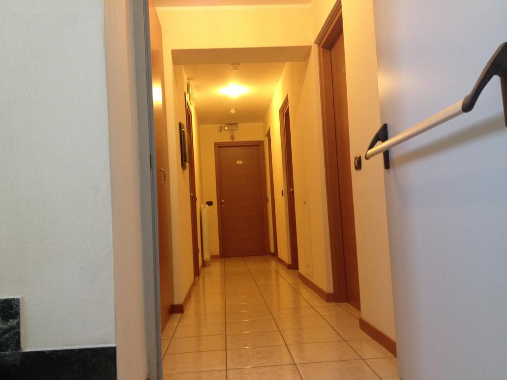 Hotel Belforte Varese Bagian luar foto
